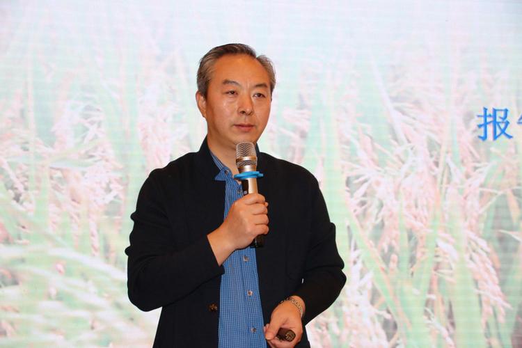 国家微生物肥料技术研究推广中心主任孟庆伟